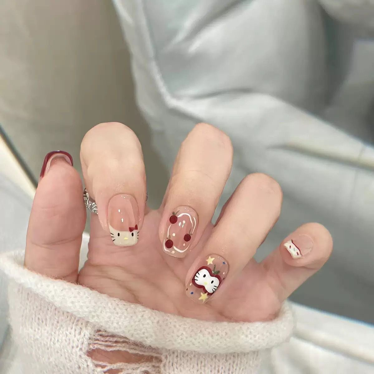 Hand-applied Short French Nail Tips with Rhinestones